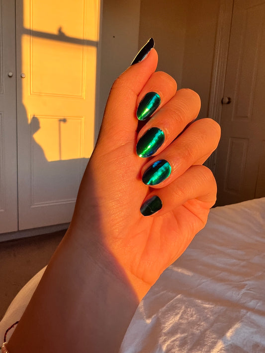 Coastal Blue Green Chameleon DIY Semicured Gel Nail Sticker Kit