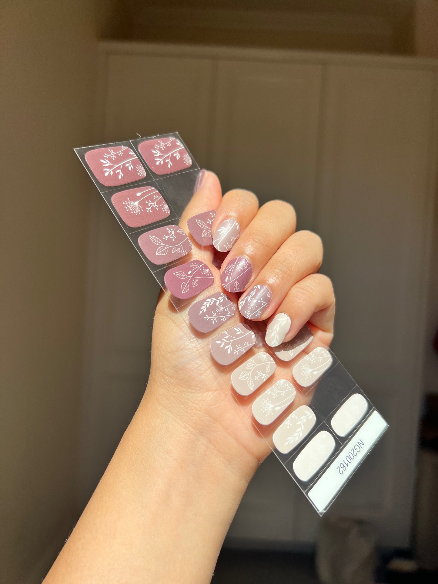 NEW Ombre Woodland Grace DIY Semicured Gel Nail Sticker Kit