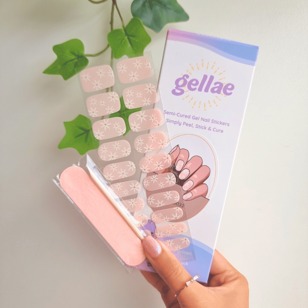 Gellae Pretty Pink Daisies DIY Semicured Gel Nail Sticker Wrap Kit